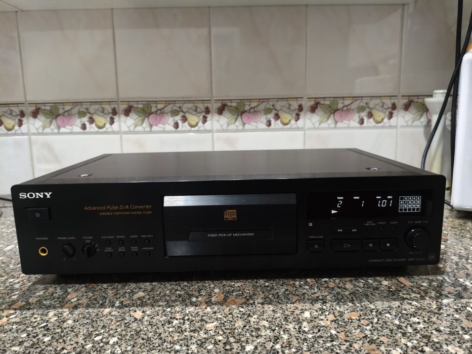 Leitor de CD Sony CDP-XB 820 QS