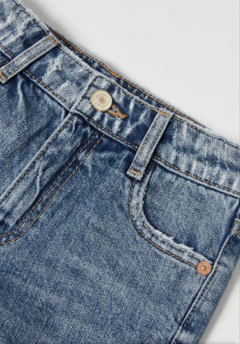 Джинси на дівчинку