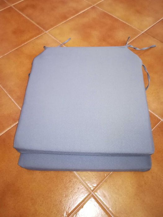 2 Almofadas para cadeiras