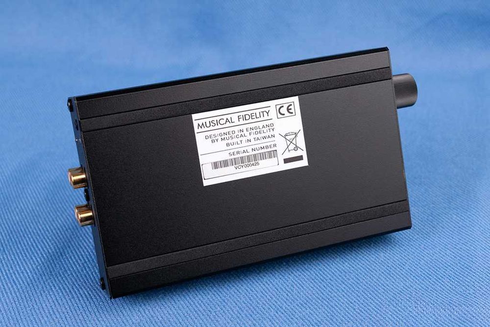Hi-End підсилювач для навушників Musical Fidelity V-CAN
