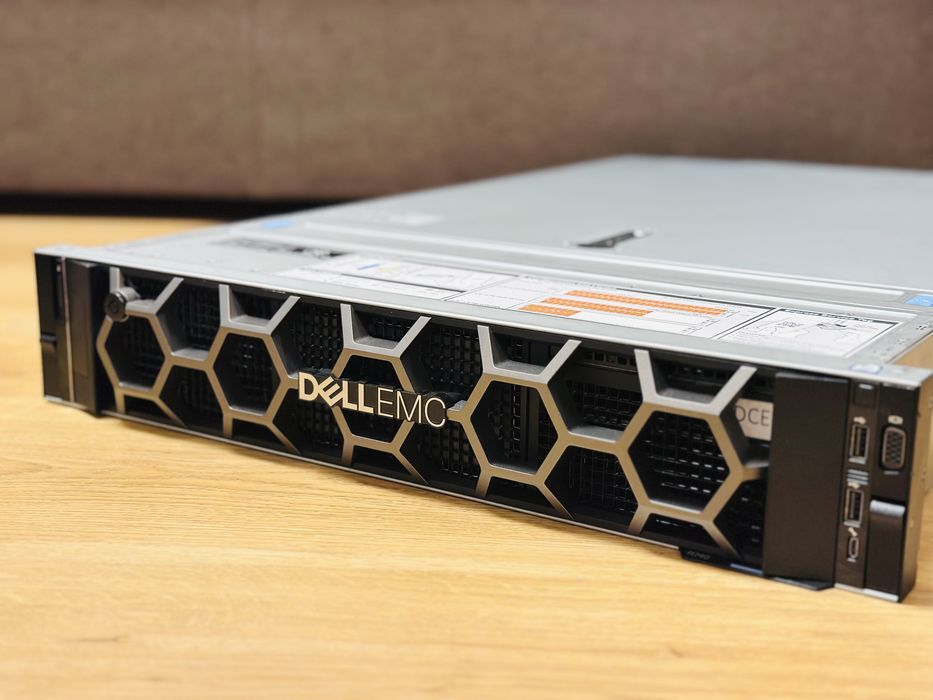 Сервер Dell PowerEdge R740XD/768 GB DDR4