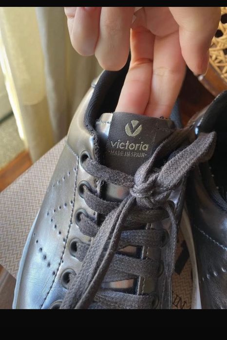 Sapatilhas marca Vitória