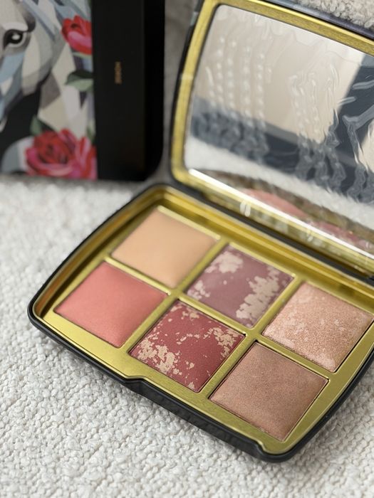 Палетка для обличчя Hourglass Ambient Lighting Edit Unlocked Palette Swan  Horse