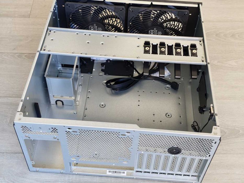 Silverstone RM51 5U Rackmount / Workstation Case (SSI-EEB / 360mm / RTX 4090/5090)