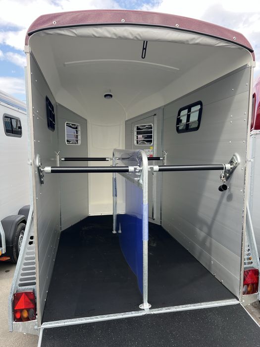 Nowa BOECKMANN PORTAX ESPRIT  przyczepa do koni dla koni