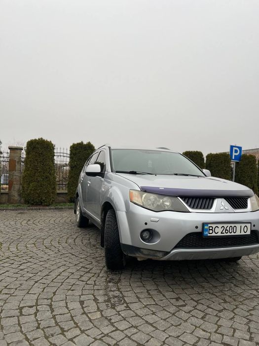 Mitsubishi outlander XL 2008