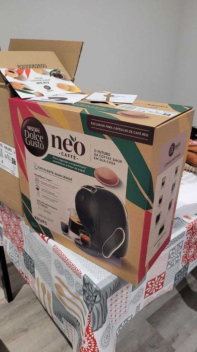 Maquina de Café Dolce Gusto Neo