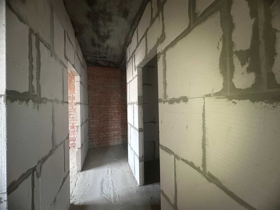 Продам 2-комнатную квартиру 51м с газовым котлом, кирпич, Грушевского