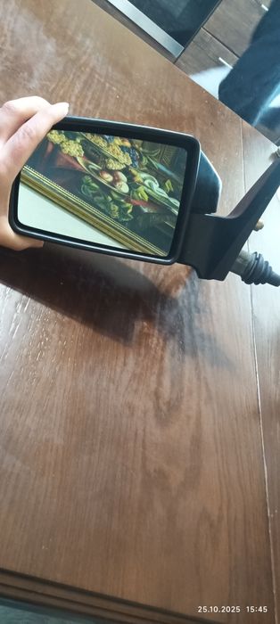 Продам зеркало Альфа Ромео