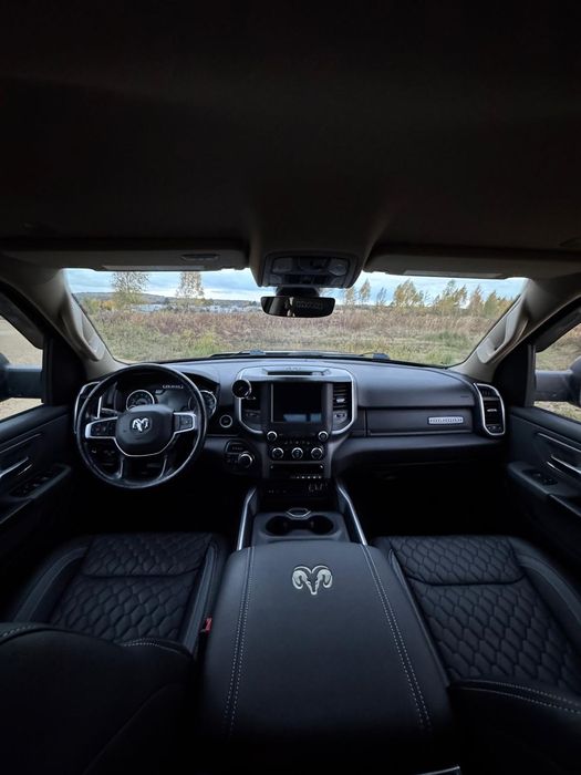 Dodge RAM 1500  5.7 hemi