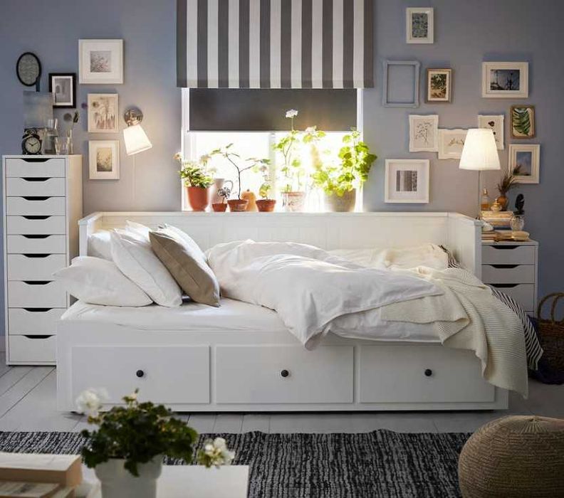 Cama individual/dupla + colchões