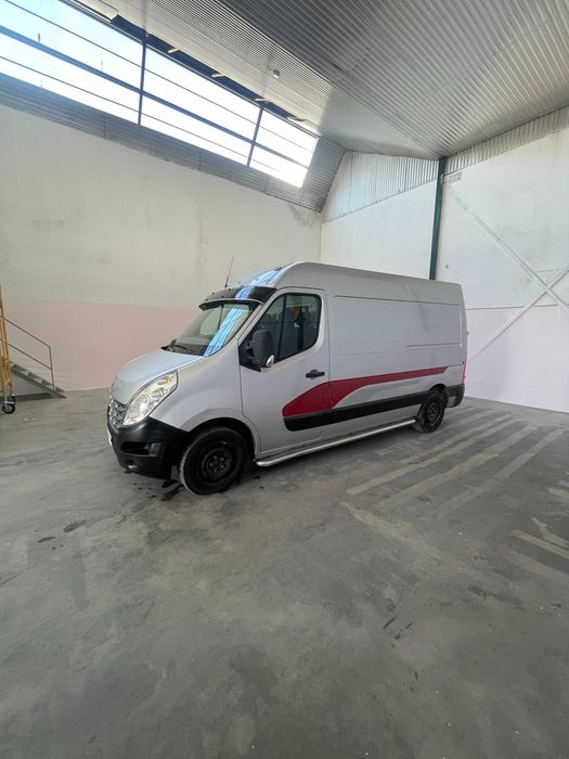 Renault Master 2.3cdti (L2H2)