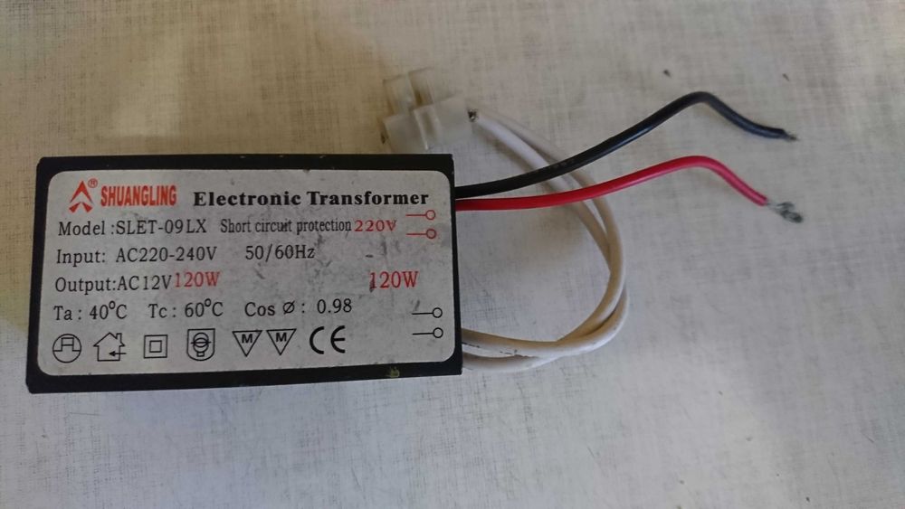 Преобразователь напряжения с 220 на 12В