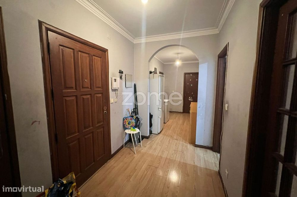 Apartamento T3 com garagem fechada junto ao Braga Shoping