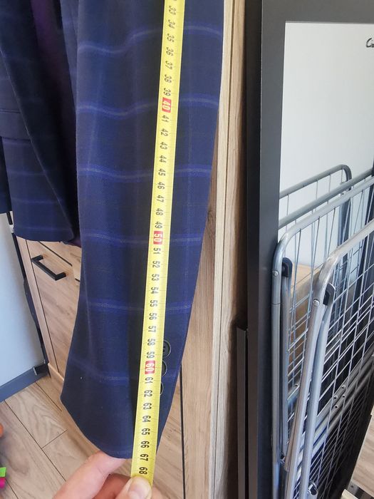 Garnitur męski na 178 cm.