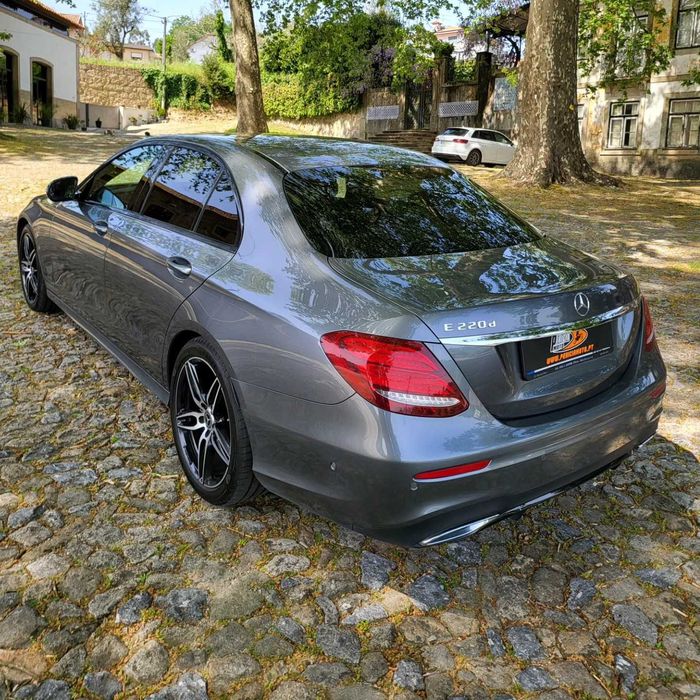 Mercedes - Benz E220 AMG Nacional Full Extras