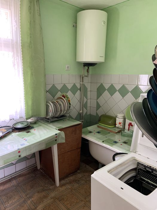 Продаж будинку і літньої кухні в м.Стебник