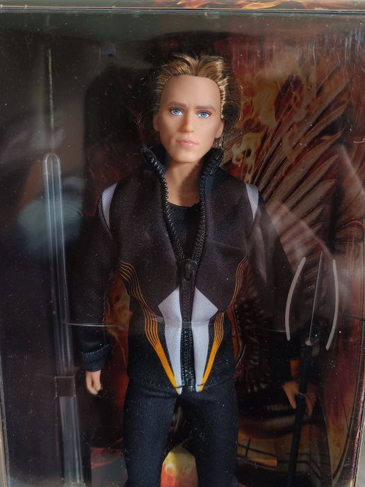 Lalka Ken Finnick The Hunger Games Catching Fire Igrzyska Śmierci