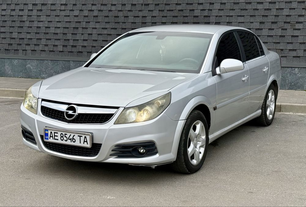 Продам Opel Vectra C 2007 г 2.2 автомат газ/бензин в хорошем состоянии