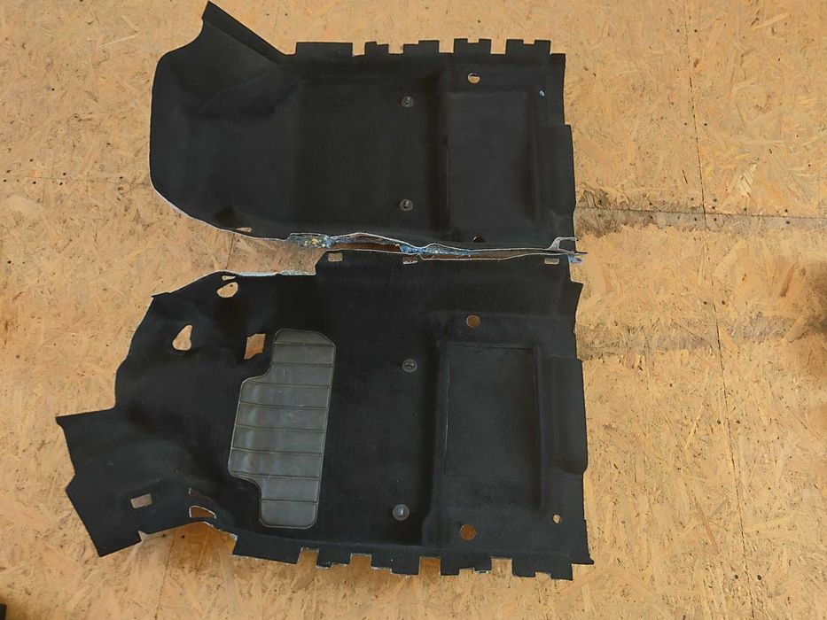 Салон WV Caddy Touran