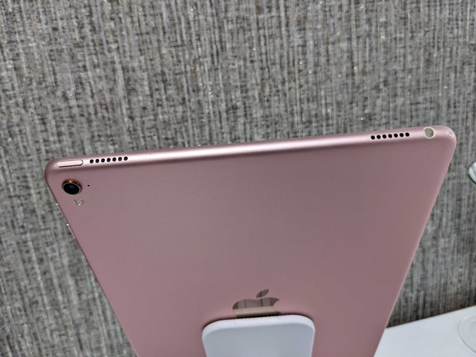 iPad Pro 9.7 Gold Rose 128 GB #121