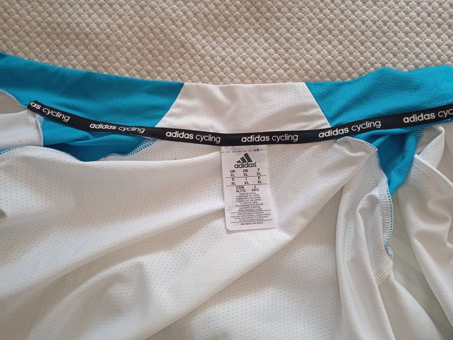 Спортивные кофты