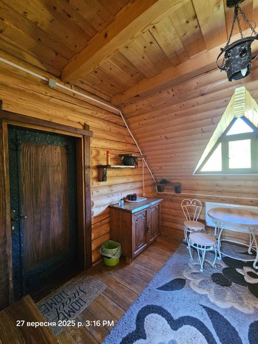 Продаж садиби  з номерами під здачу в Карпатах