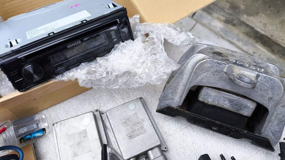Turbo original e varias peças e acessórios Audi 1.9 TDI AGR