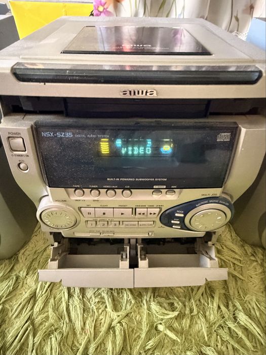 Продам музичний центр Aiwa NSX-5235