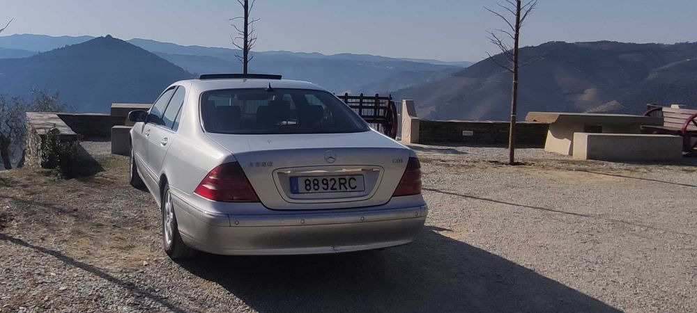 Mercedes S 320 relógio suíço