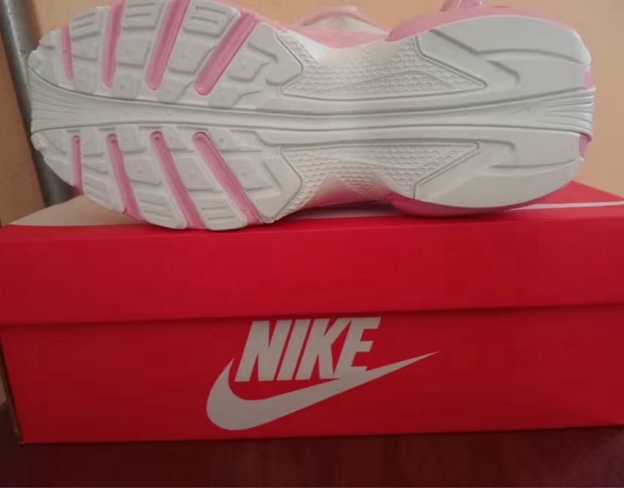 Nike  buty 39wkladka 25