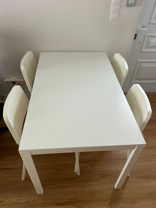 Mesa Vihals  - IKEA - Excelente Estado