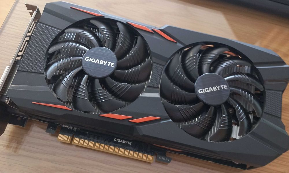 1050ti para peças