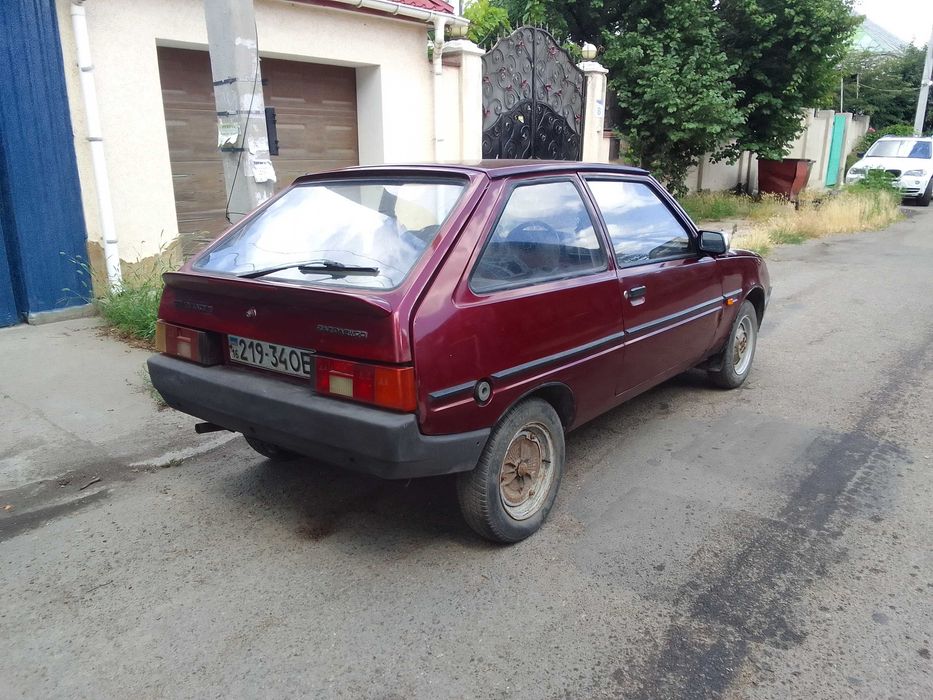 Таврия   заз 1102