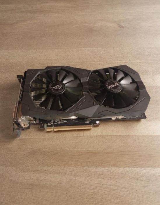 Видеокарта PTX 580 8 гб
