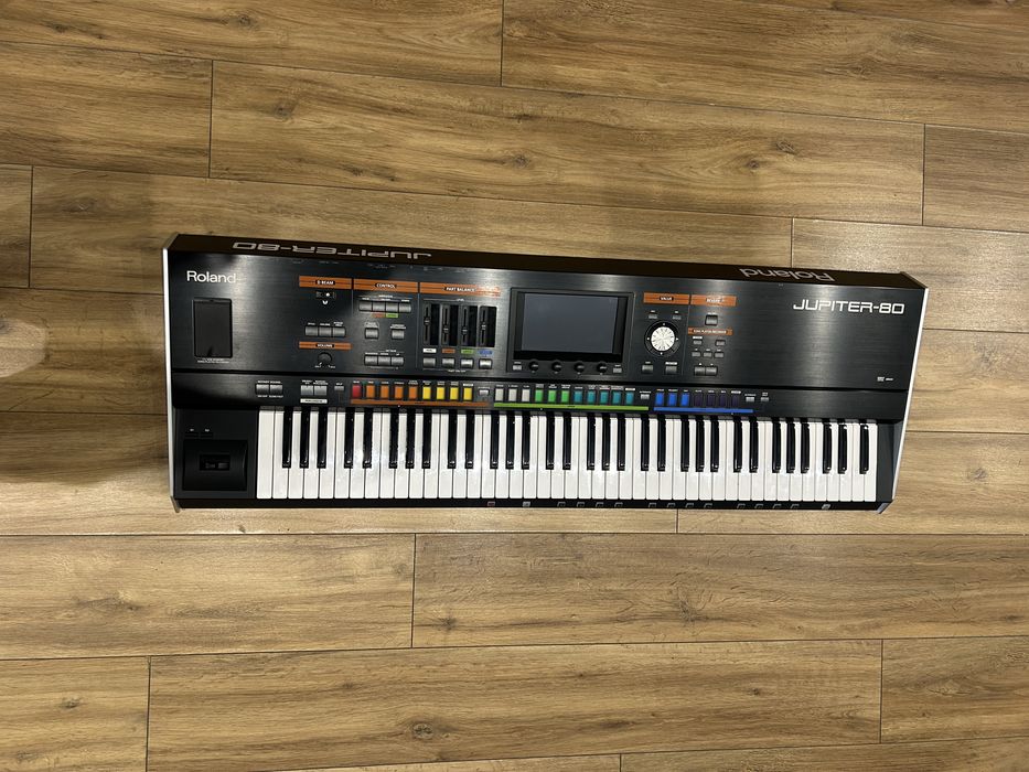 Roland jupter 80