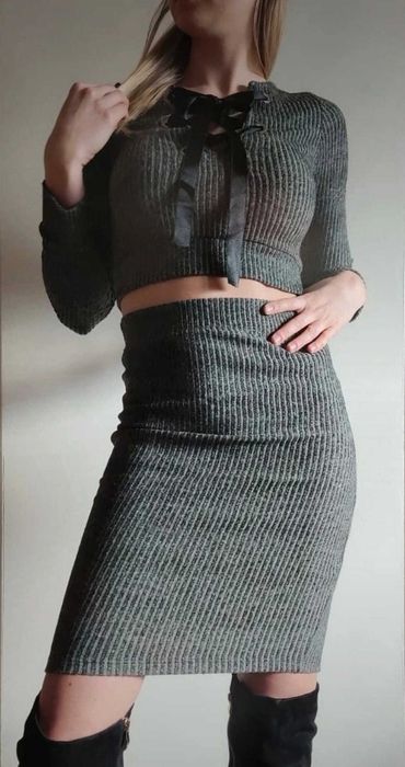 Szary prążkowany komplet (bawełna)