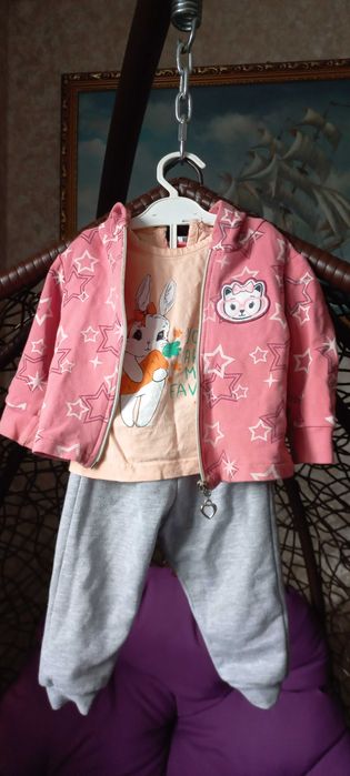 Костюмчик на дівчинку 6-12 м