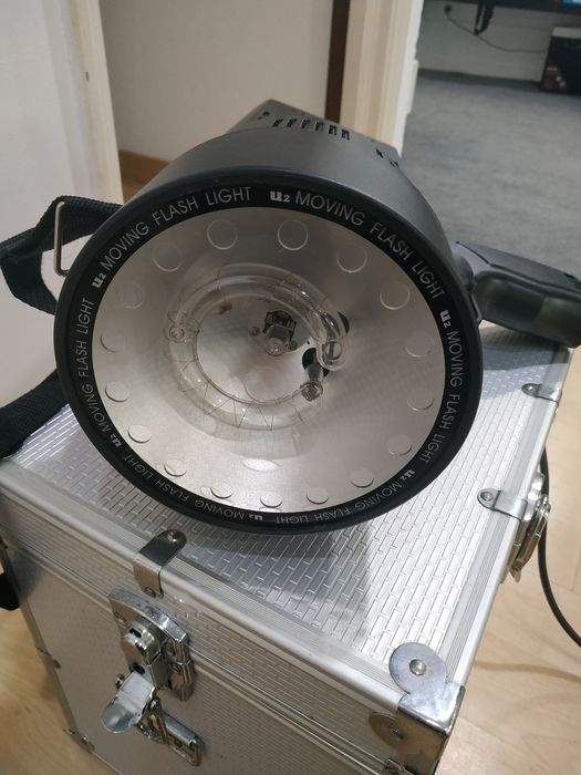 Moving Flash Light64730292145154121