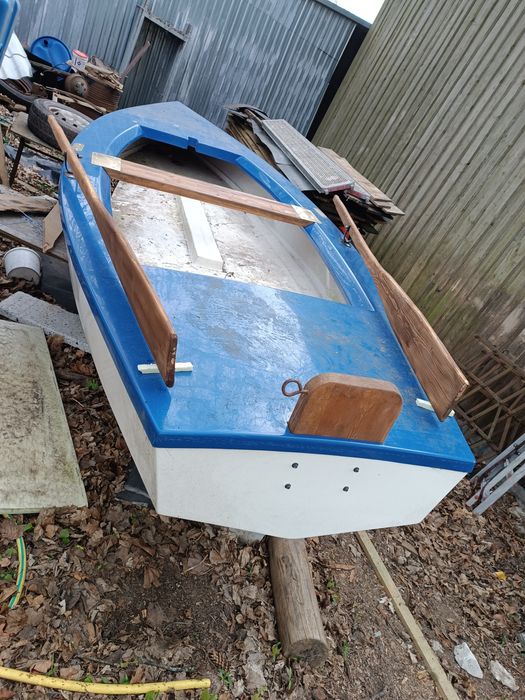 Łódka wiosłowa stan bd