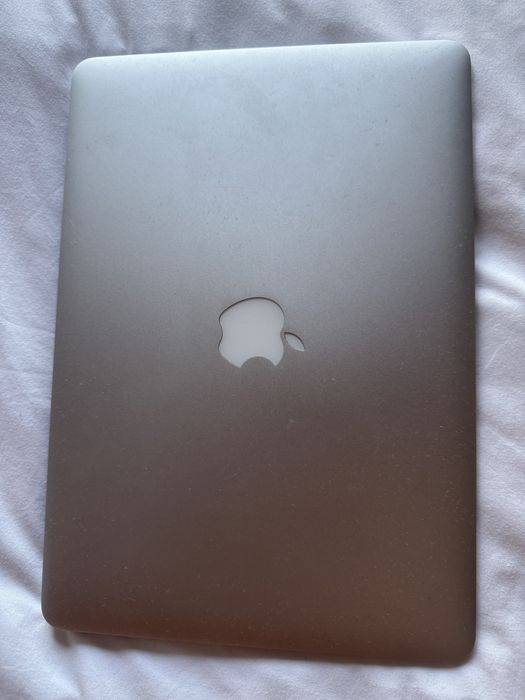 Macbook air 128GB