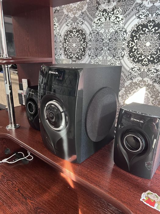 Колонки Real-EL M-370, Мультимедійна акустична система, Сабвуфер