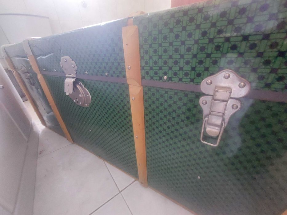 Arca de porão antiga