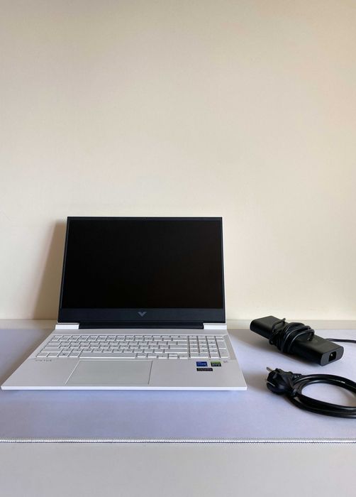 Gaming Victus by HP 16 c/ carregador e caixa original 2021