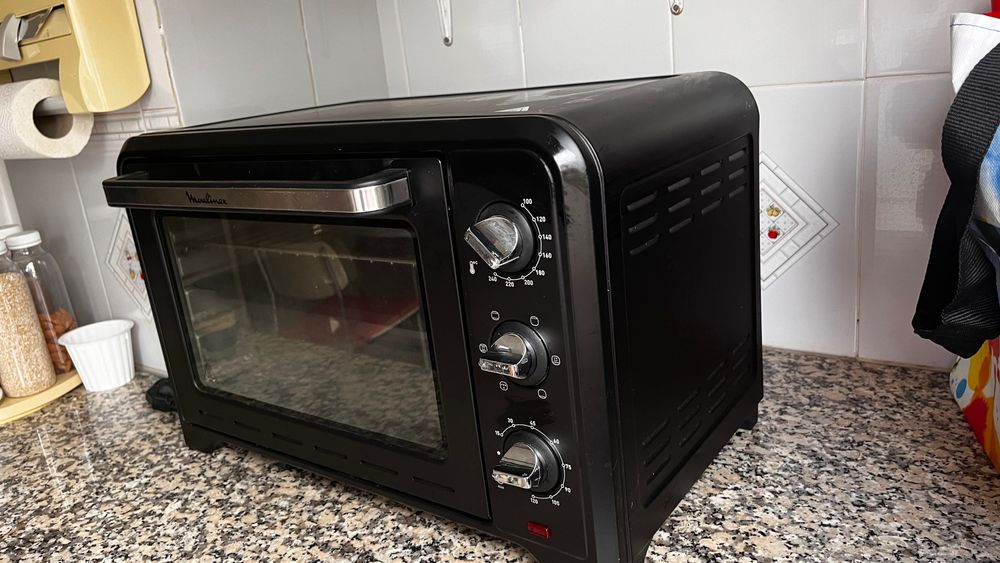 Forno Moulinex em óptimo estado