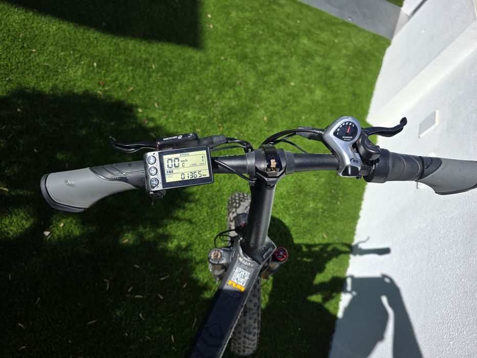 Bicicleta elétrica dobrável Lankeleisi X3000 Plus 1000W