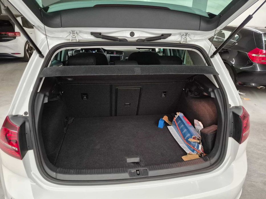 Volkswagen e-Golf — fotografia 5