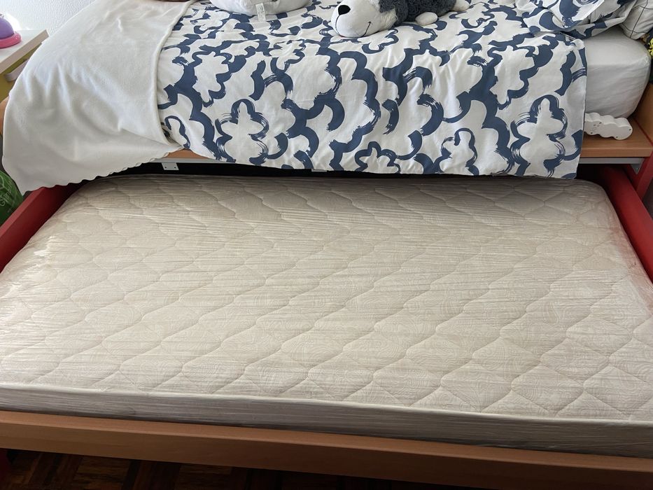 Cama individual dupla + 2 gavetas