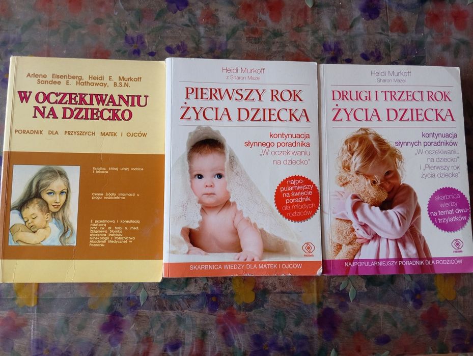 Pierwszy rok życia dziecka komplet książek
