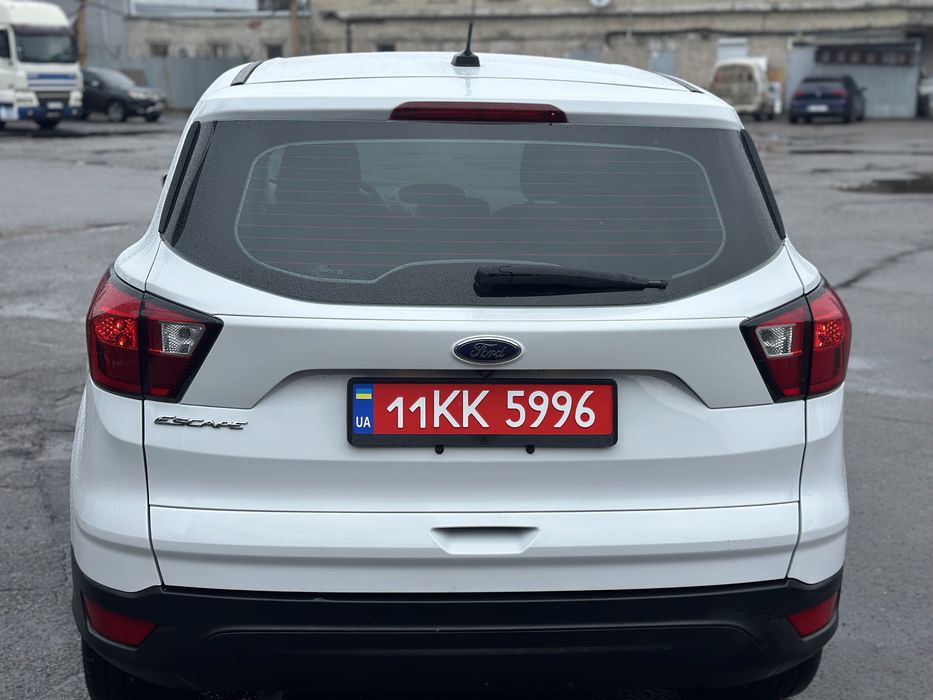 Ford Escape 2019 2,5